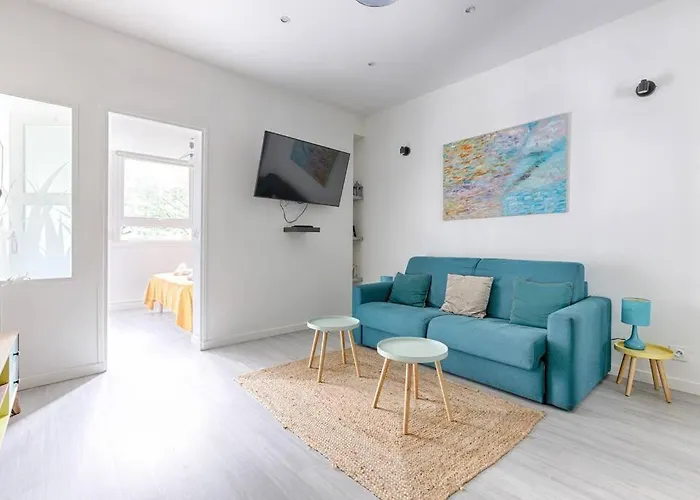 Saint Fargeau Gambetta IV Lovely Apartment 4P 1Br